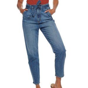So High Rise Mom Jeans, Juniors 15, NEW